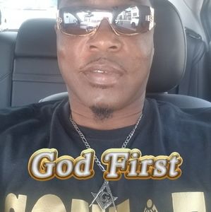 Meet your Posher, Craig